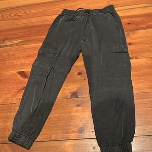 Dress forum Small joggers women’s grey